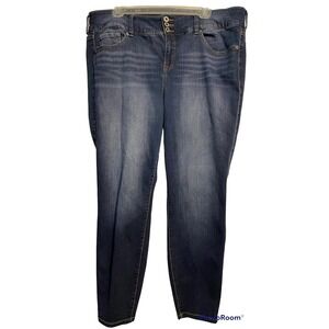 Torrid jeggings size 22w 22R jeans pants plus size